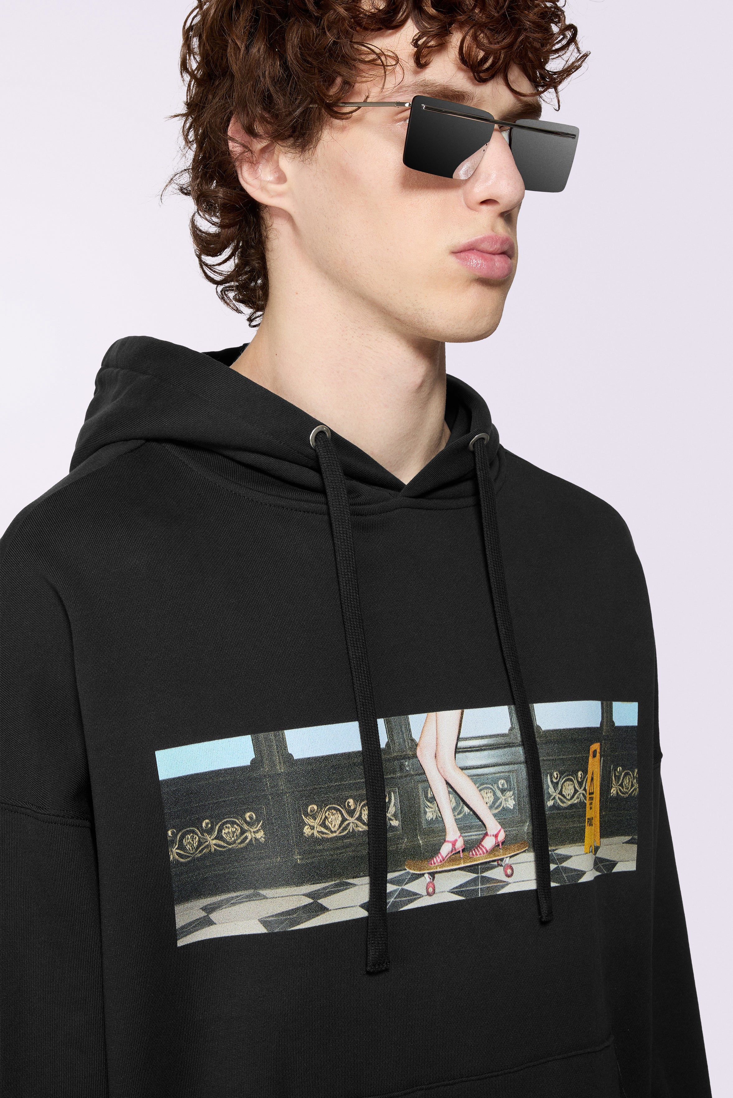 Skateboard Print Relaxed Hoodie Black
