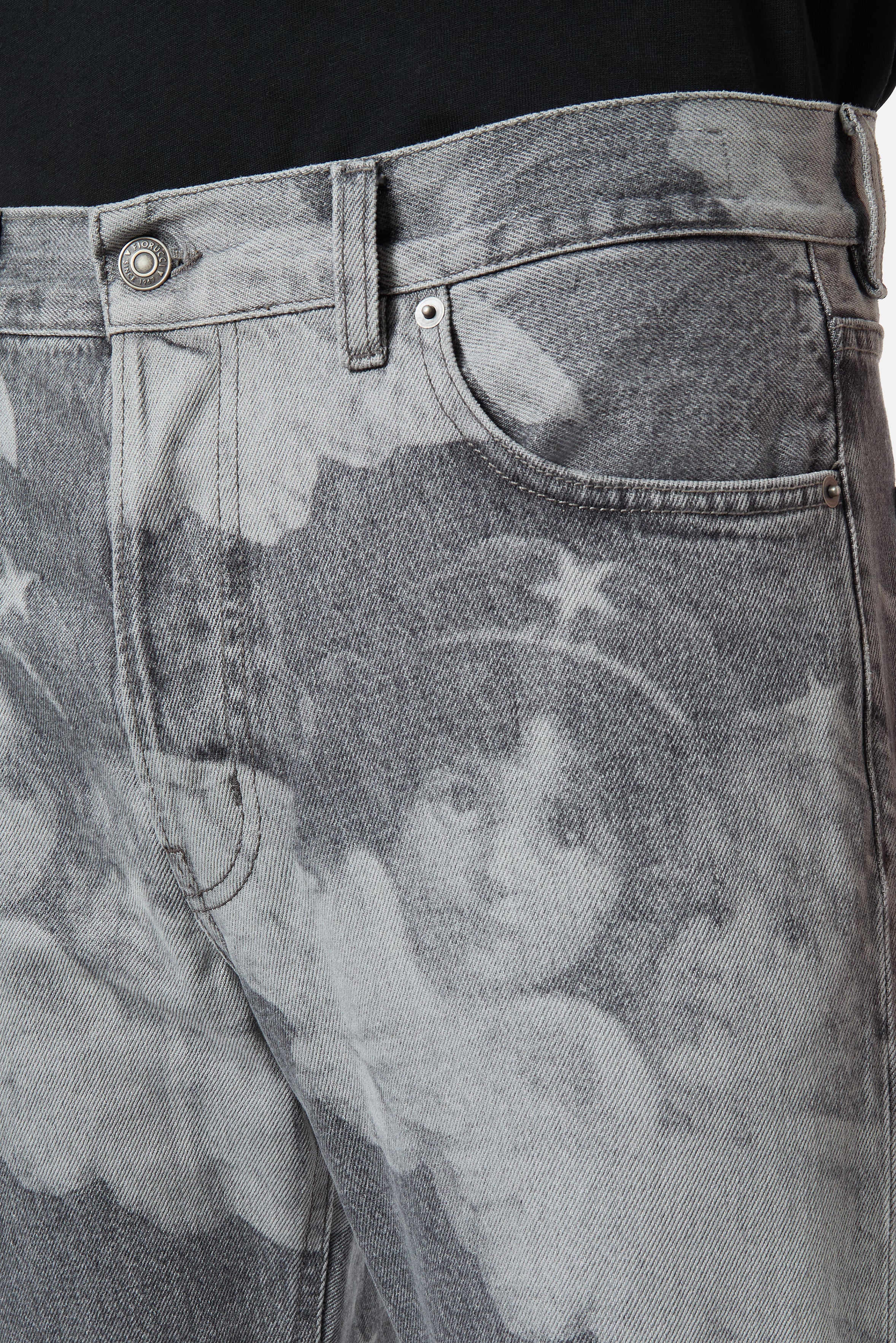Straight Fit Jeans