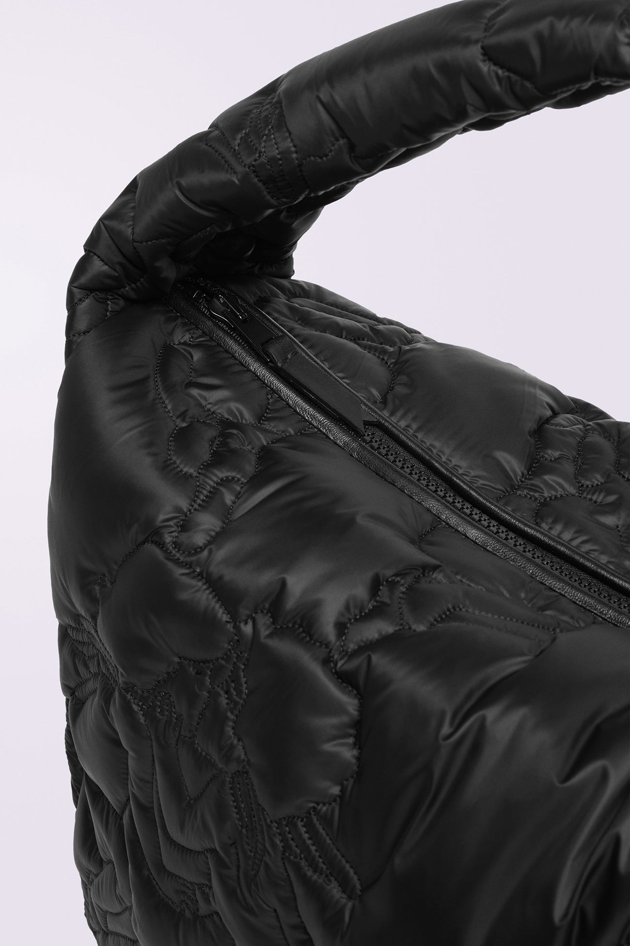 Kissing Angels Quilted Bag Black