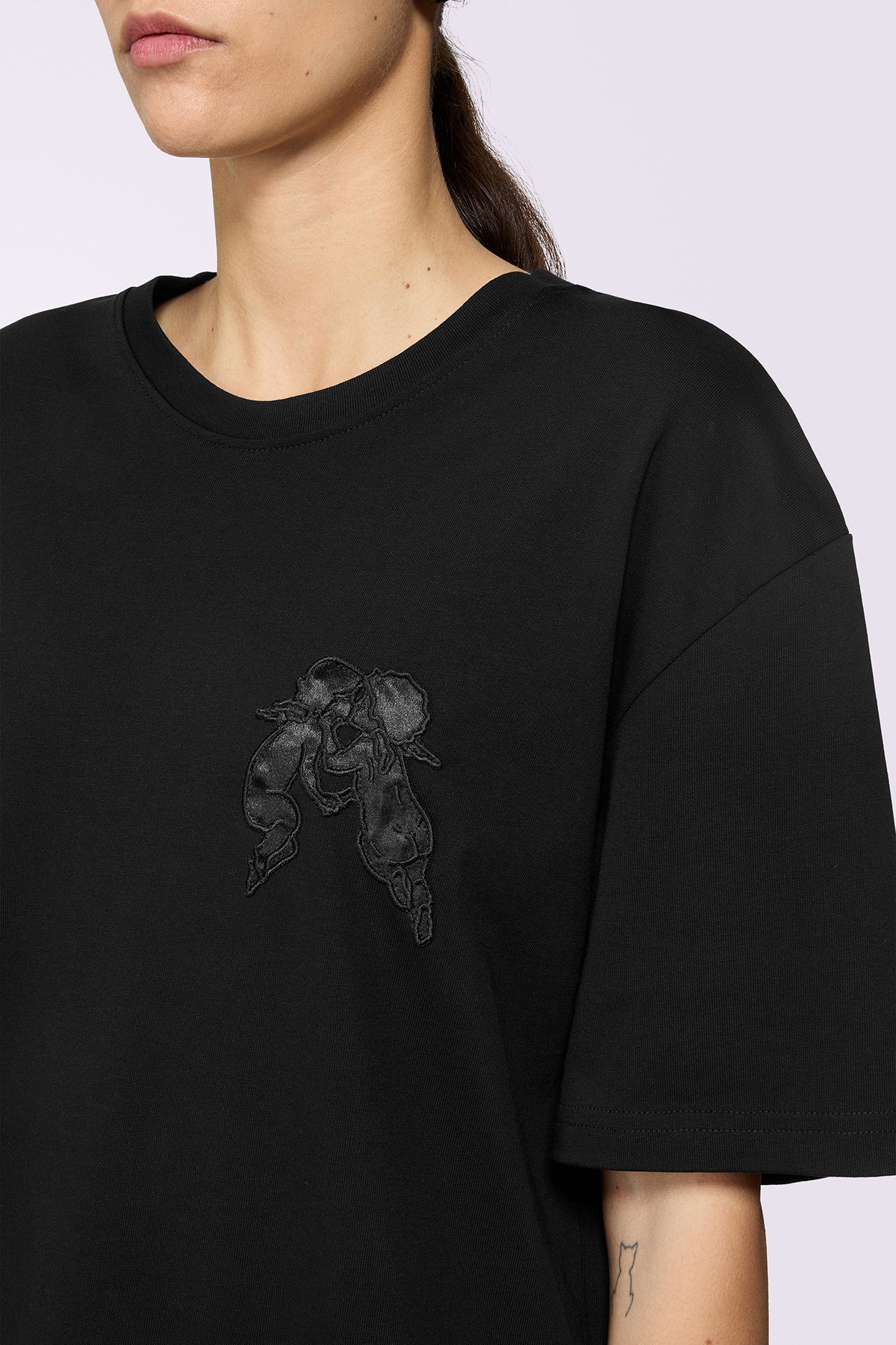 Kissing Angels Relaxed T-Shirt Black