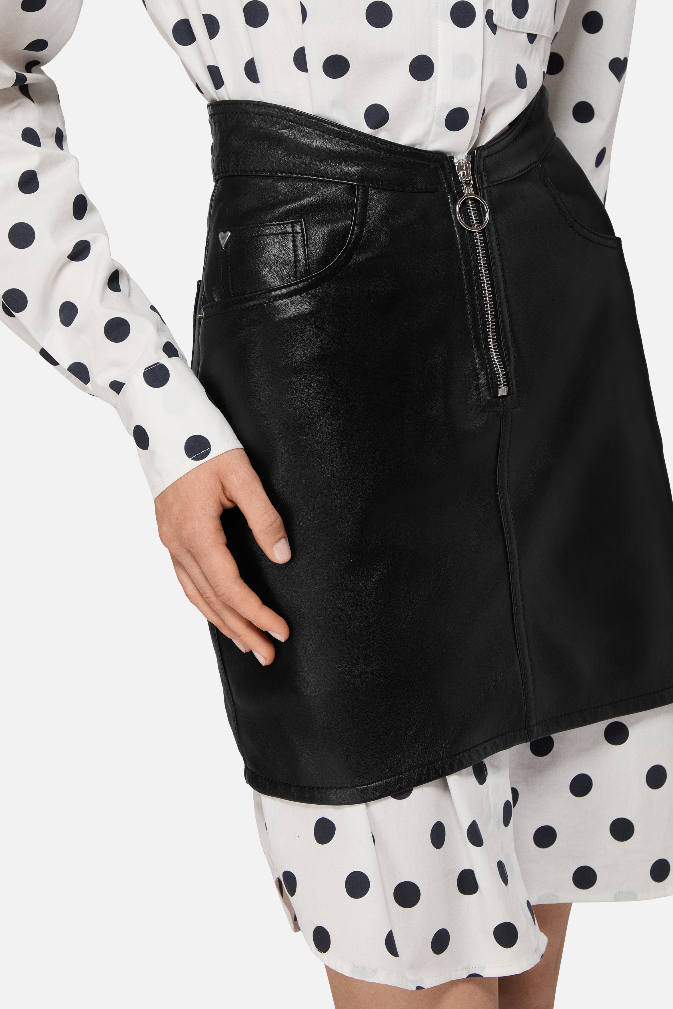 Leather Zippered Mini Skirt Black