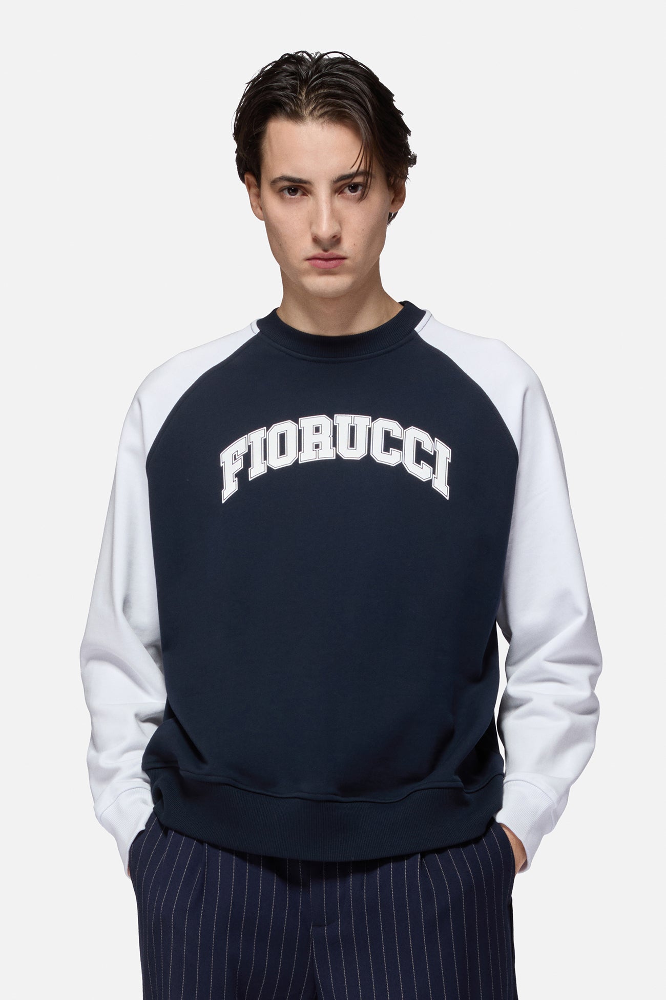 College Relaxed Sweatshirt