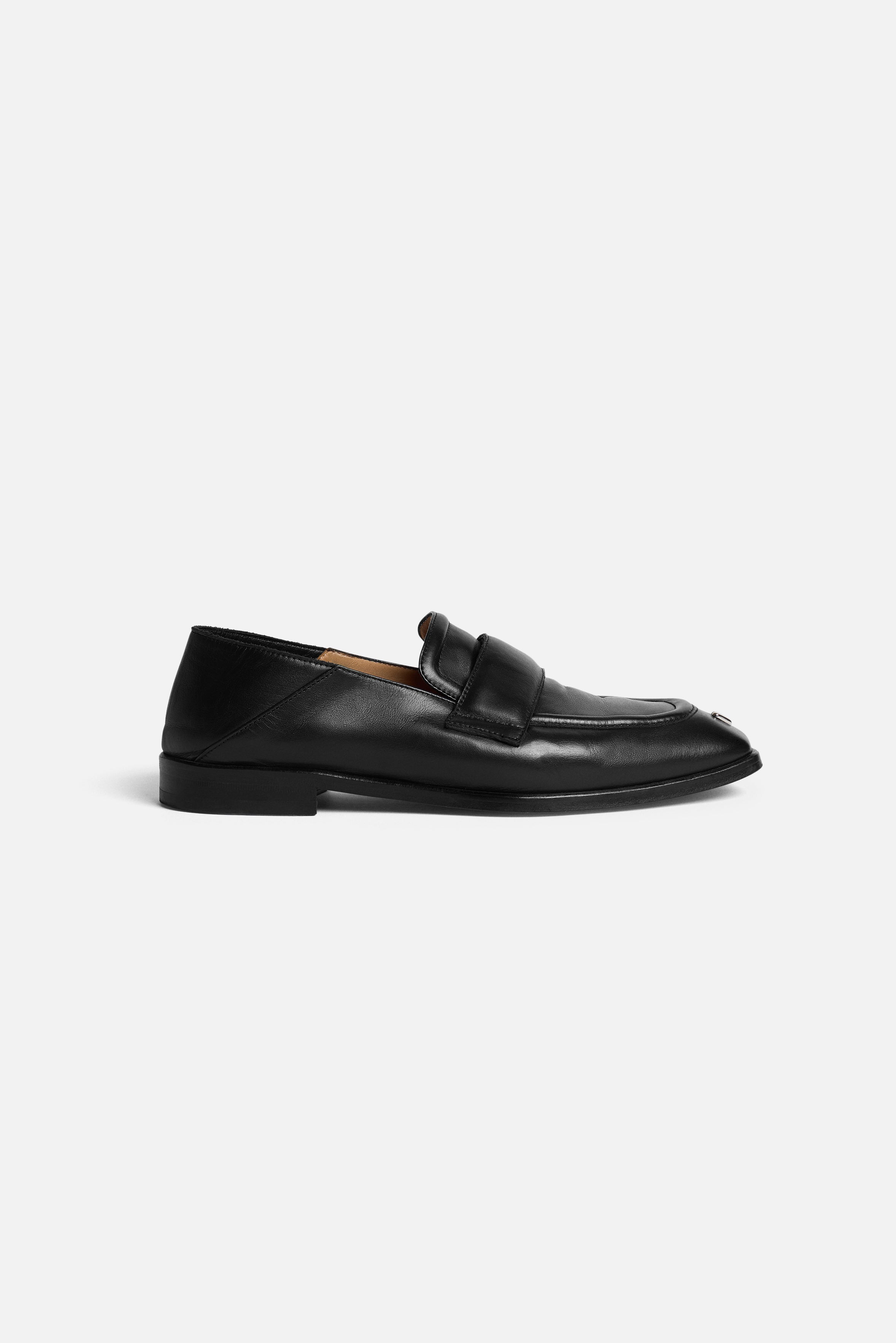 Leather Heart Stud Loafers Black