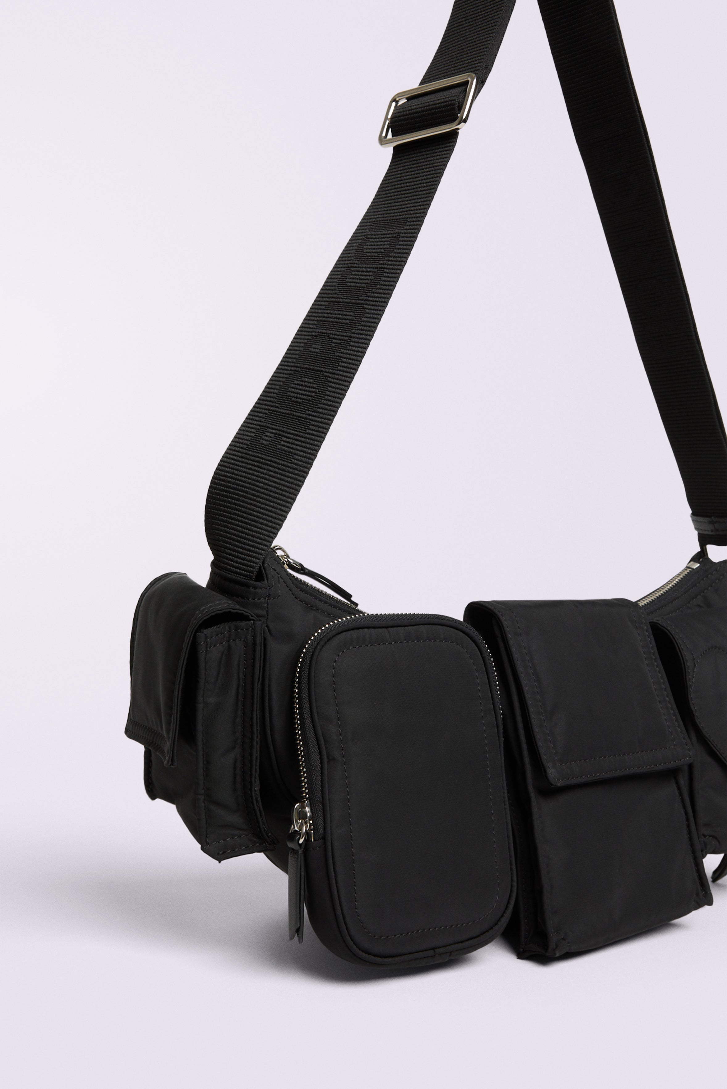Super Pocket Recycled Nylon Bag Black