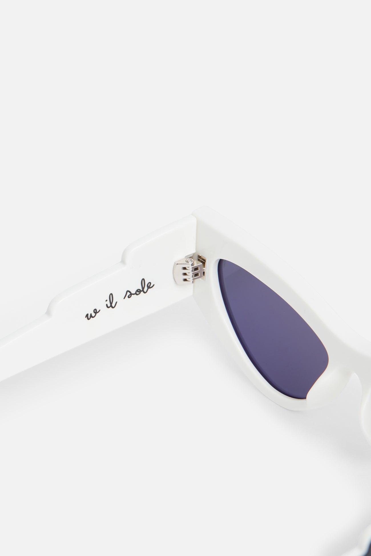 Wing Sunglasses White