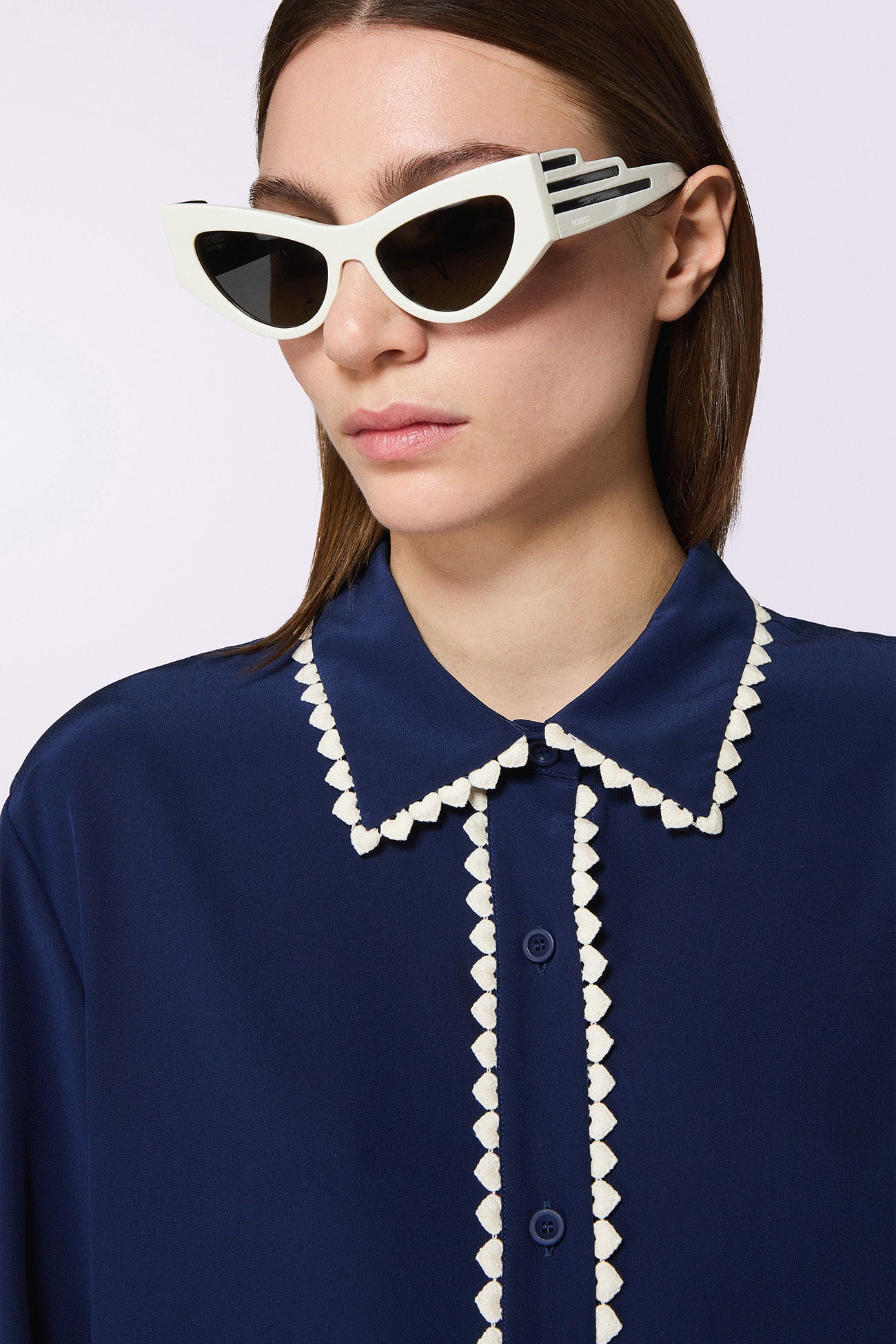 Heart Trim Shirt Navy