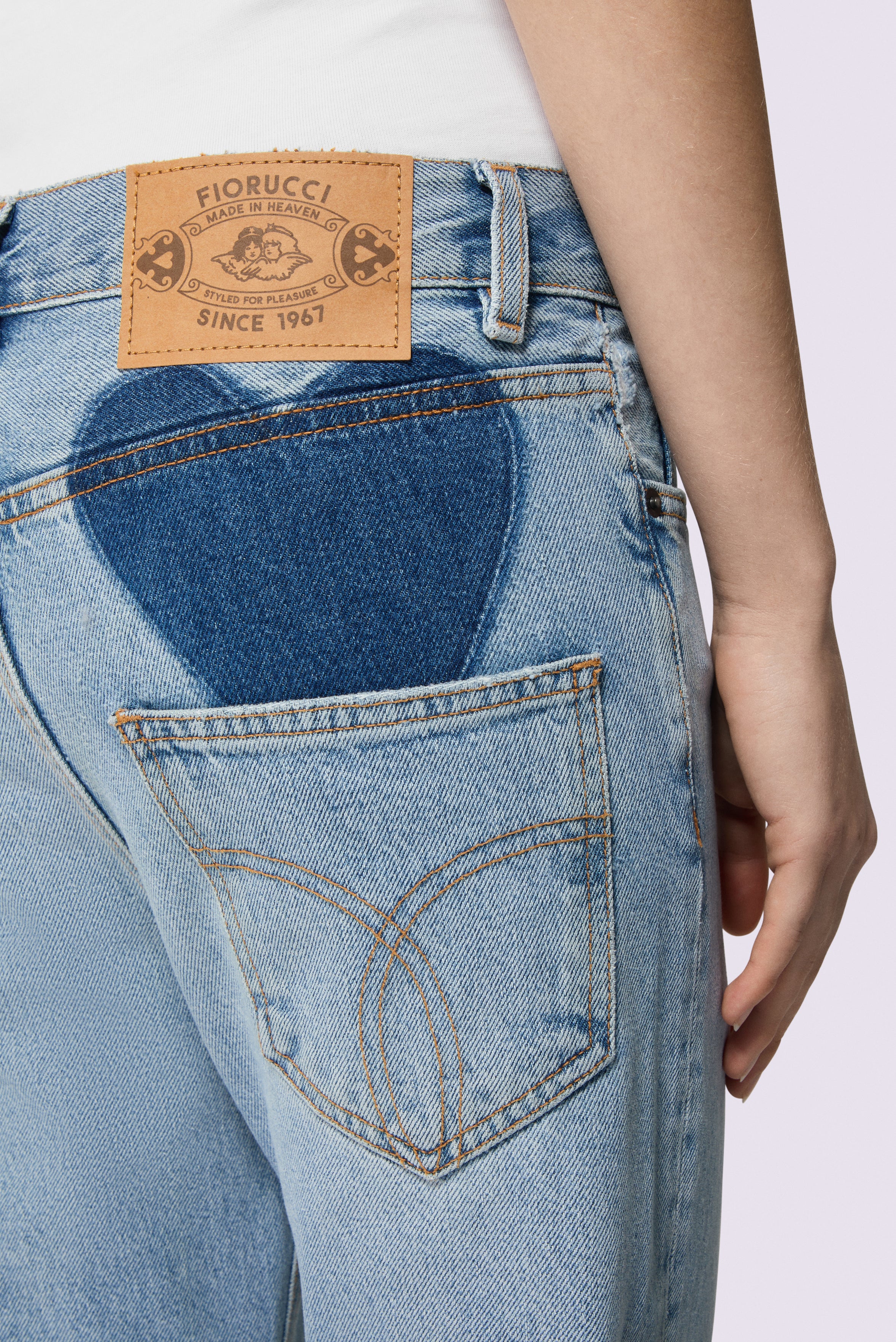 Heart hip highwaist flare BLU Ｓ Heart Flare Jeans Light Blue | Fiorucci