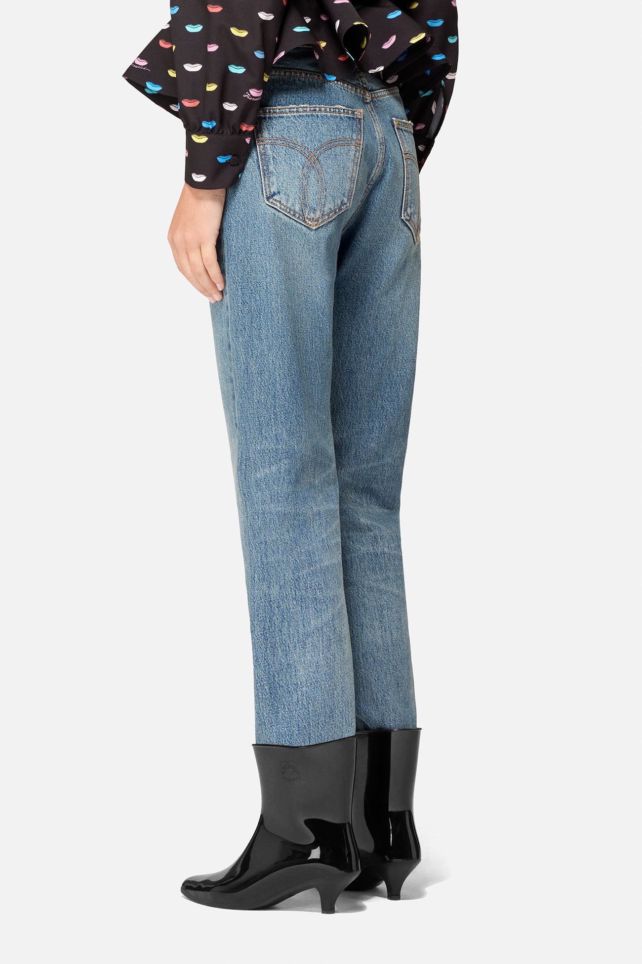 Straight Jeans