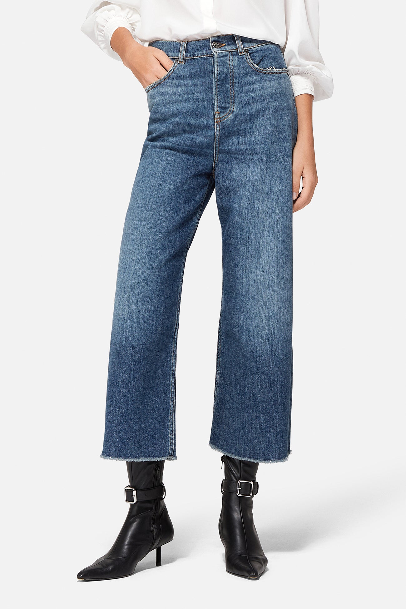 Cropped Baggy Jeans